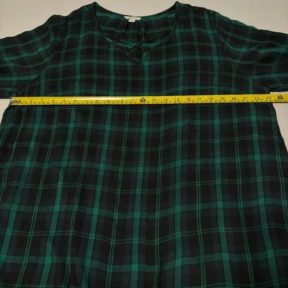 Cato EST 1946 Green Black Plaid Rayon‎ Blouse 18/20W Crisscross Neck Top LS - Picture 8 of 11